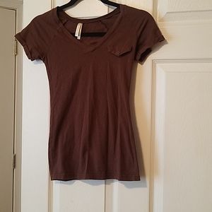 Color story brown V neck tee XS
